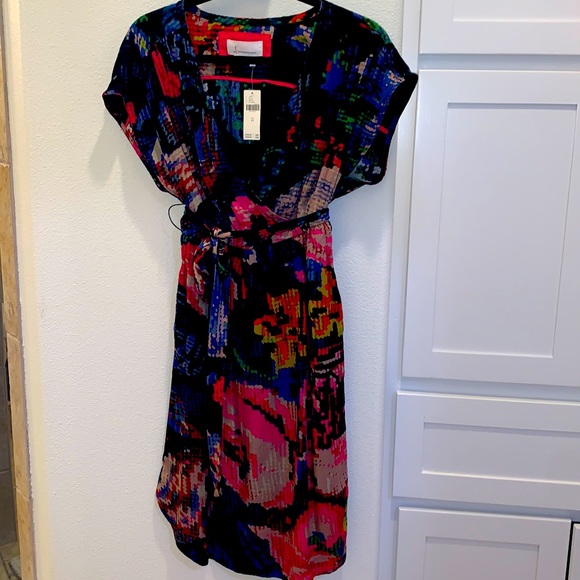 Anthropologie Digital Floral Motif MIDI - Picture 1 of 6